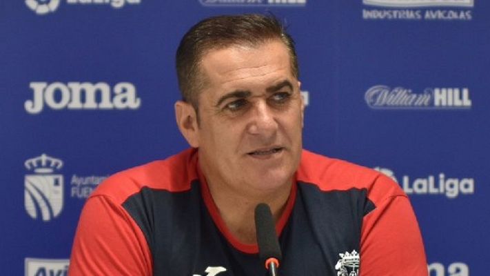 TDP Club - Sandoval: "Es duro comprobar lo poco que importa la salud de mi gente"