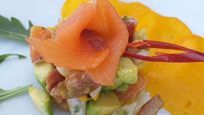 RTVE Cocina - Ensalada de mango, aguacate y salmón