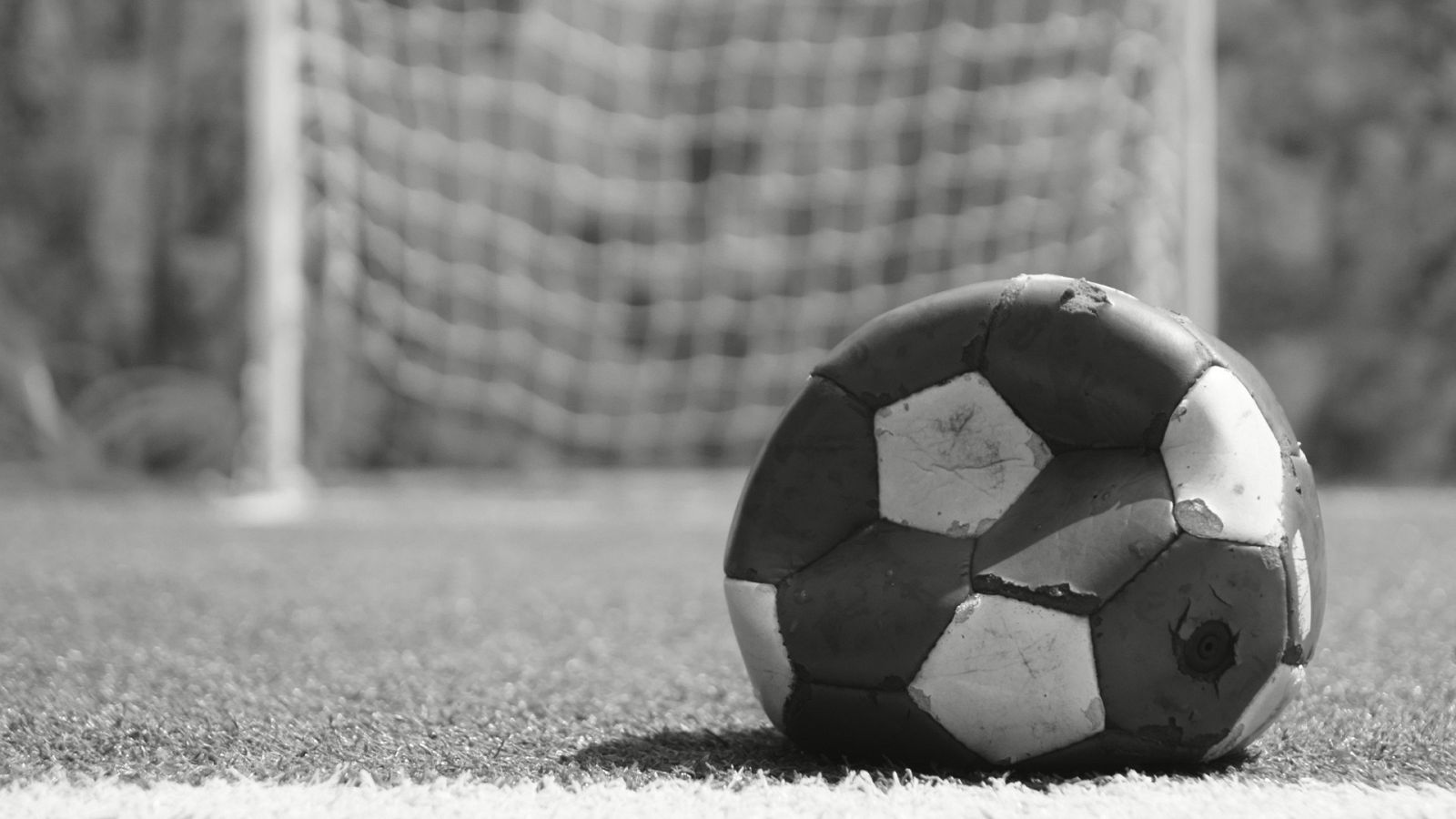 El coronavirus desinfla la 'burbuja del fútbol'