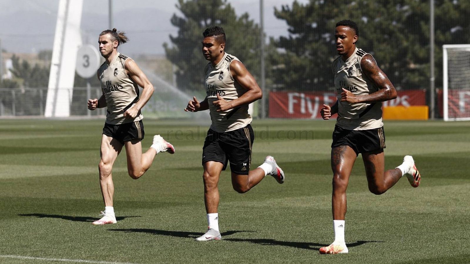 Madrid, Barça y Atlético, centrados en la Champions | Ver