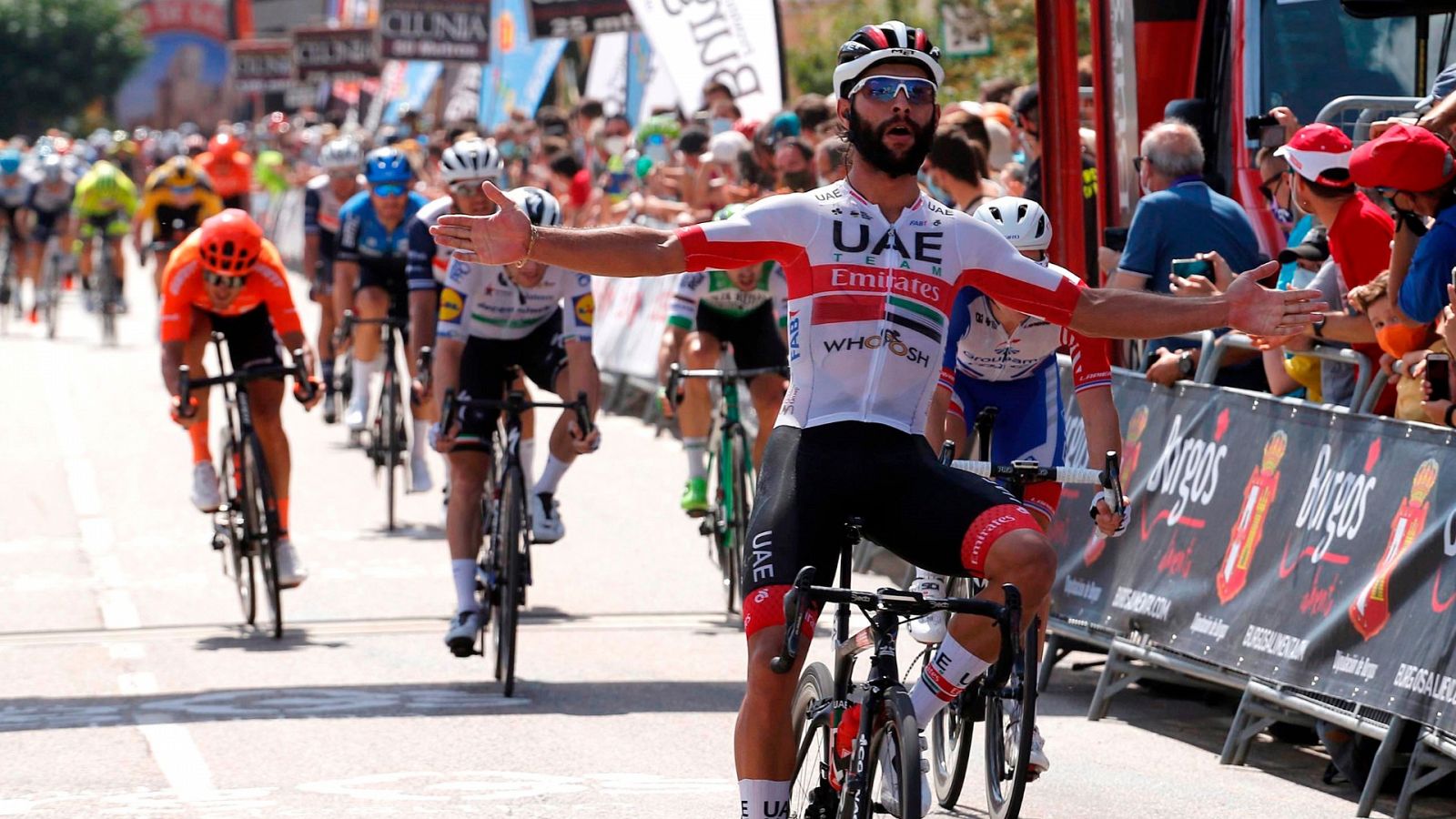 Fernando Gaviria gana 'al sprint' la segunda etapa de la Vuelta a Burgos