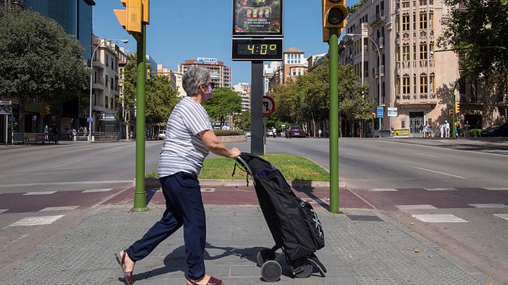 Telediario 1 - El primer día de la ola de calor trae más de 40ºC y alerta roja en el País Vasco