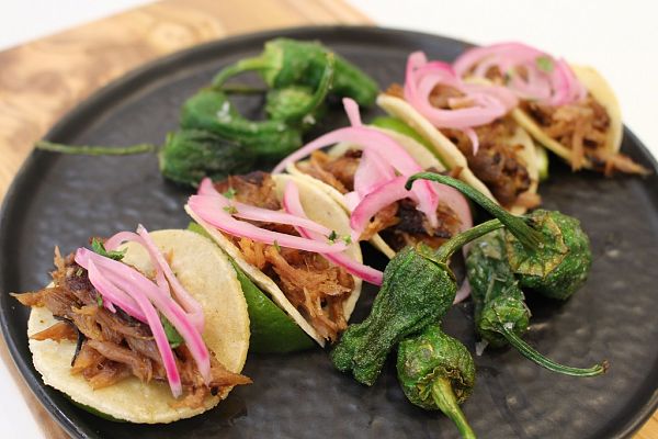 Tacos de cochinita ibérica