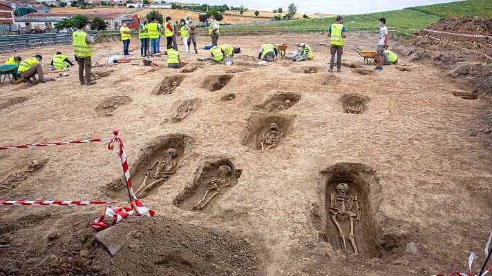 Encuentran una necrópolis de la Edad Media en las obras de una autovía en La Rioja