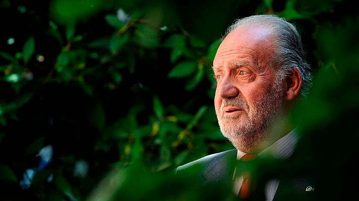 Telediario 1 - La salida del país del rey emérito busca reforzar a la Monarquía en España, según expertos