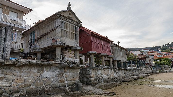 Descubrimos Combarro, la localidad con más hórreos de Galici