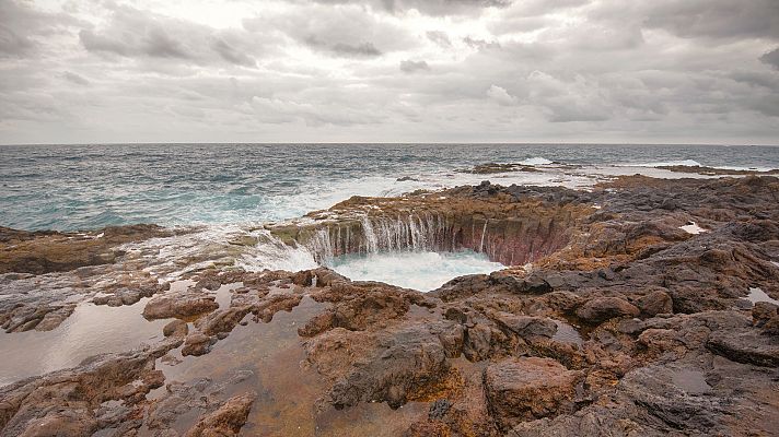 El tiempo - Intervalos de viento fuerte en el Ampurdán y Canarias