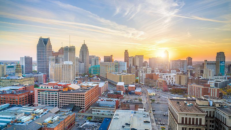 Espa�oles en el mundo - Michigan  - ver ahora