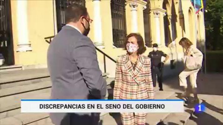 Telediario 1 - Discrepancias internas en el Gobierno sobre la decisión del rey emérito