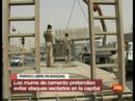  - El ejército iraquí retira los muros