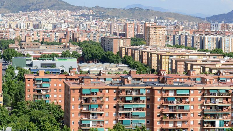 La compraventa de viviendas cae un 34,3 % en junio