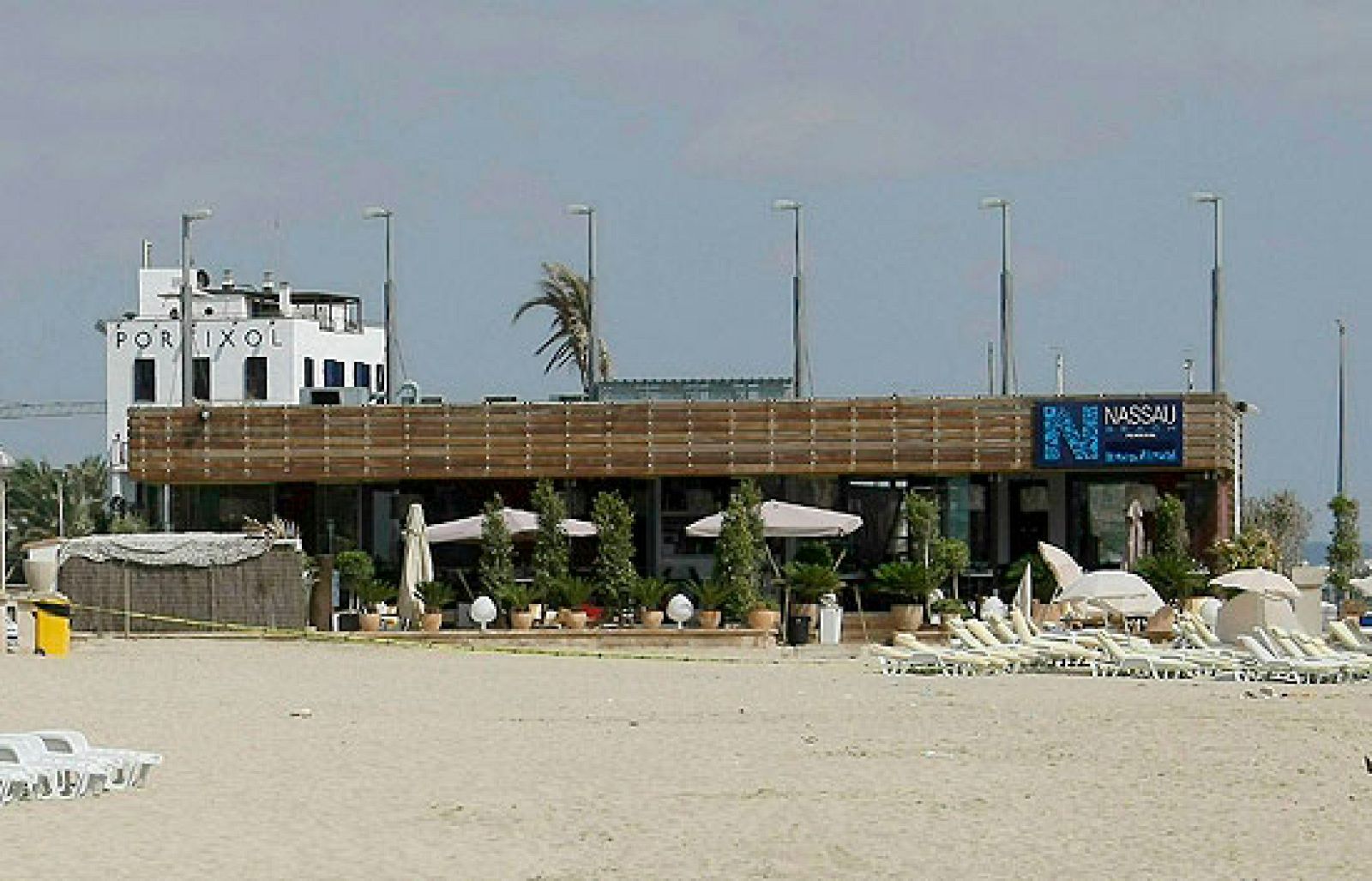 Explotan tres artefactos en Palma de Mallorca