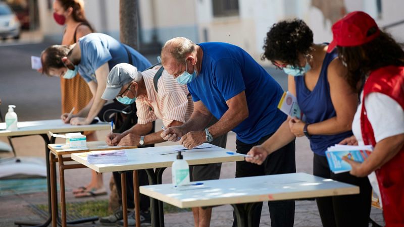 Los contagios de coronavirus aumentan  en España a pesar de las restricciones