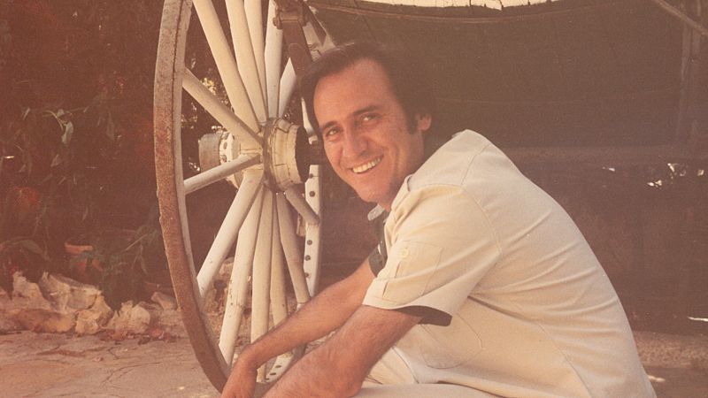 Manolo Escobar y los problemas econ�micos