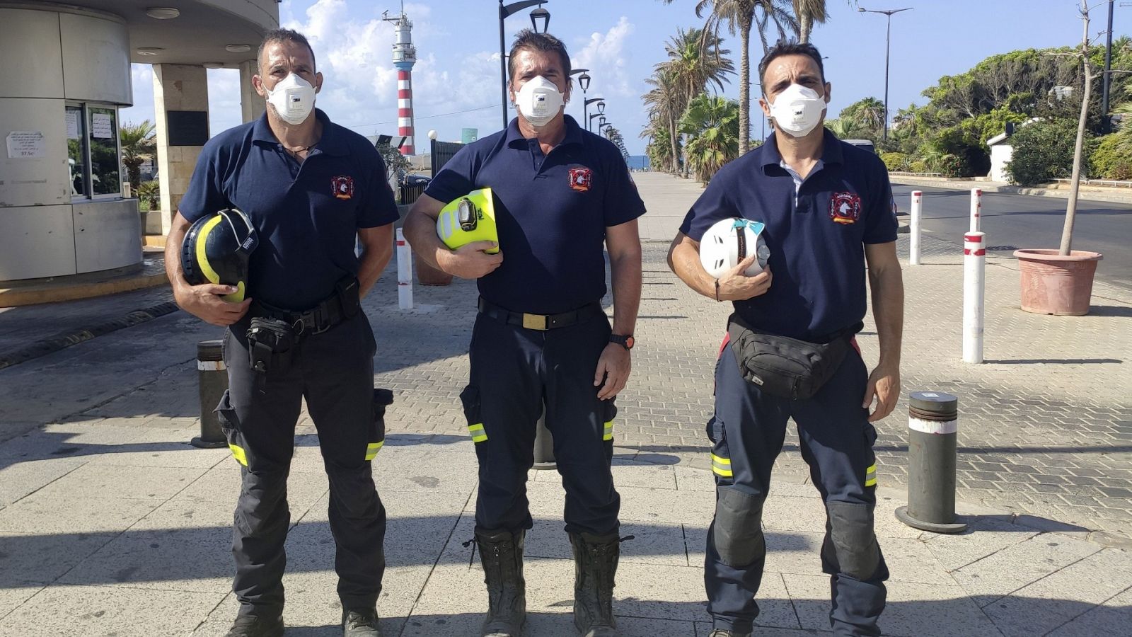 Beirut | Vuelven los bomberos españoles que colaboraron en el rescate