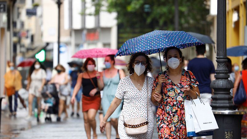 Fuertes tormentas en la península y descenso generalizado de las temperaturas