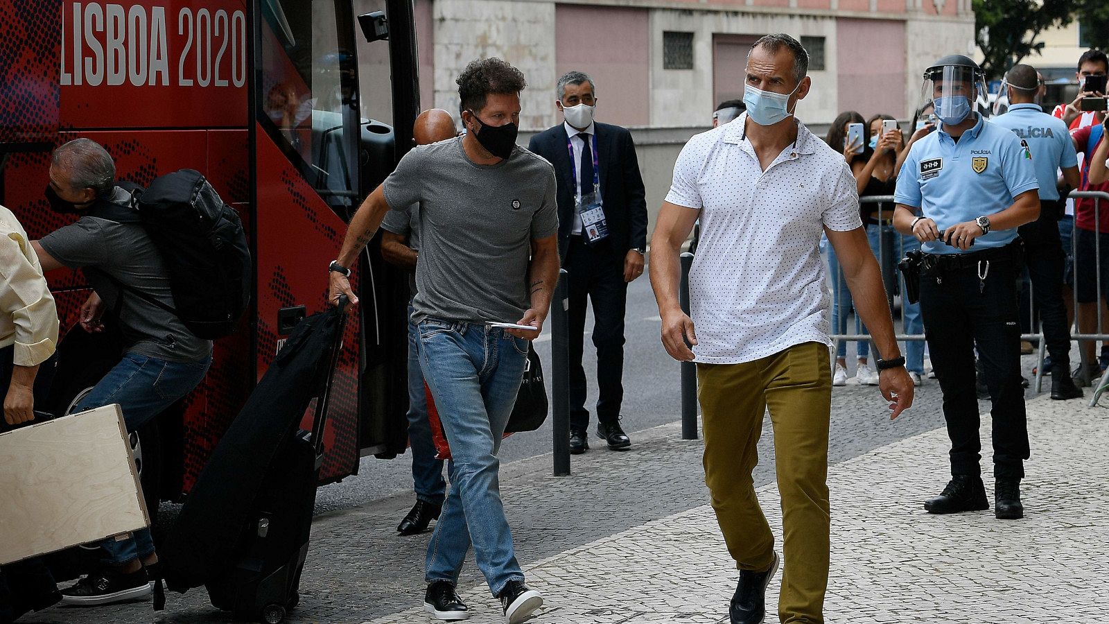 El Atlético ya está en Lisboa con solo dos bajas | Ver