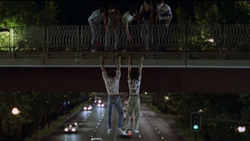 25 años de 'Historias del Kronen', un símbolo de la Generación X