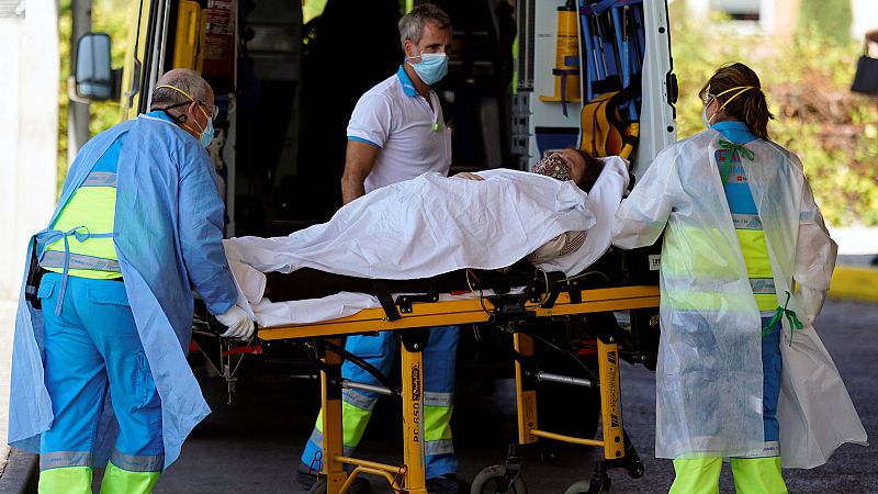 Los nuevos casos se disparan: 2.935 contagios y 26 muertes en las últimas 24 horas - RTVE.es - Telediario 1 | Ver