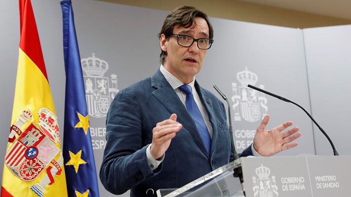 Especial Coronavirus - Sanidad recomienda no reunirse con grupos de más de 10 personas y limitar al máximo el contacto