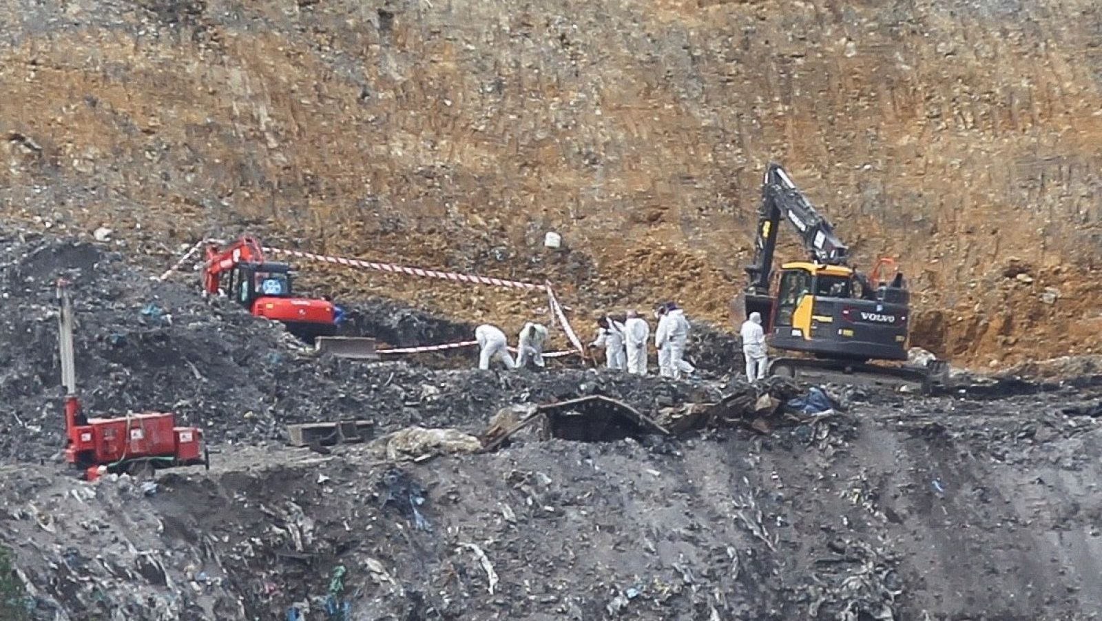 Se reanuda la búsqueda de los trabajadores desaparecidos en el derrumbe de Zaldibar