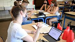 Simón considera que los estudios de seroprevalencia en los colegios tiene un "doble filo" y señala la importancia de la prevención