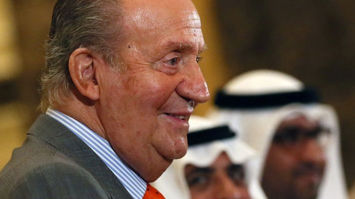 Telediario 1 - El rey emérito Juan Carlos I está en Emiratos Árabes Unidos desde el pasado 3 de agosto