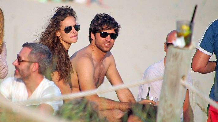 La mañana - Cayetano Rivera y Eva González resisten a la polémica