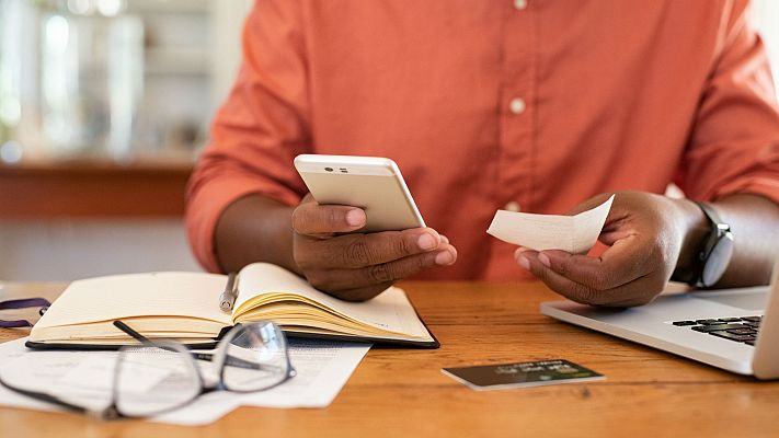 Telediario 1 - El uso de Bizum se populariza tras el confinamiento