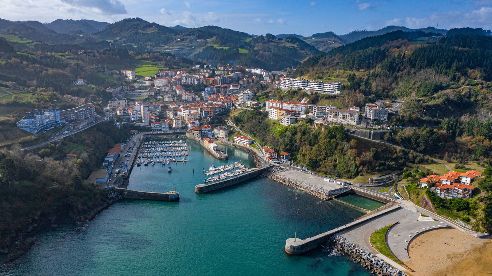 Calor en el País Vasco, valle del Ebro, este de Castilla-La Mancha y Baleares - ver ahora