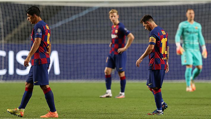 Telediario 1 - Leo Messi sigue meditando su futuro junto a Luis Suárez y Jordi Alba