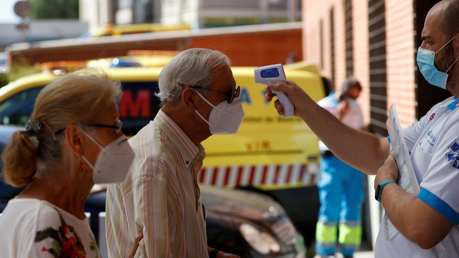 El coronavirus se ensaña con las rentas más bajas