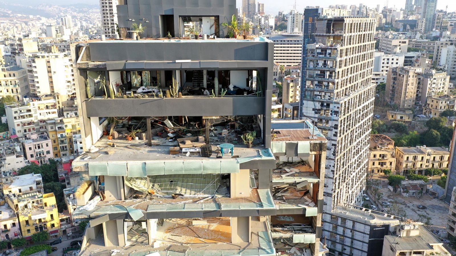 Informe Semanal - Las mil y una crisis del Líbano - ver ahora