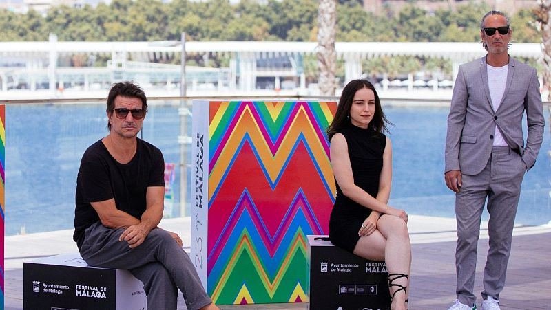 Achero Mañas presenta en Málaga su nueva película como director: 'Un mundo normal'