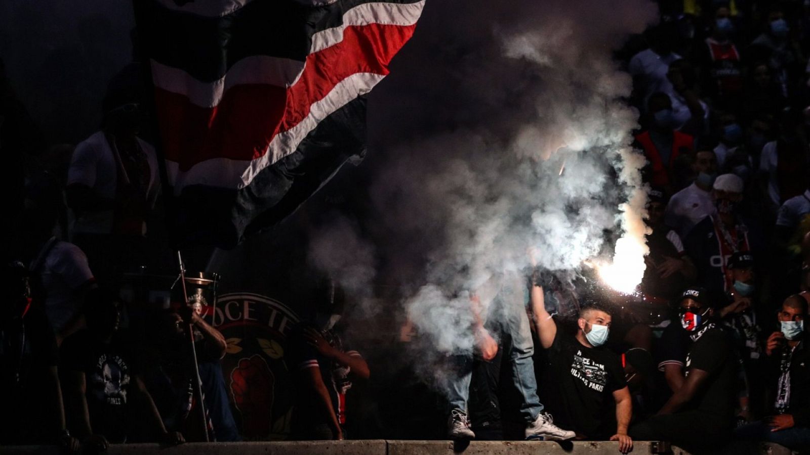 Champions | Disturbios en París provocados por hinchas del PSG