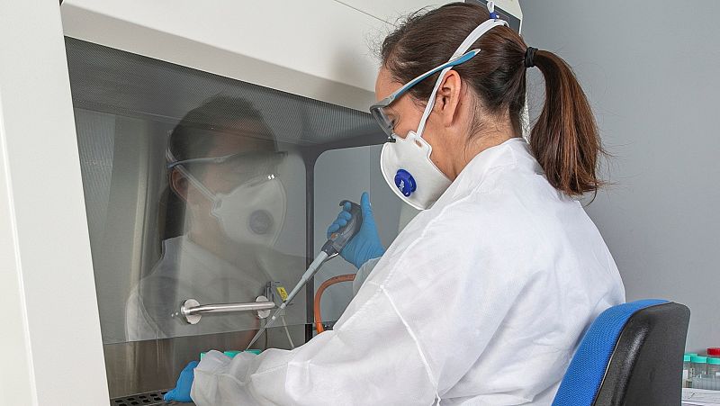 Sanidad informa de que hay más de 5.484 personas hospitalizadas | Ver