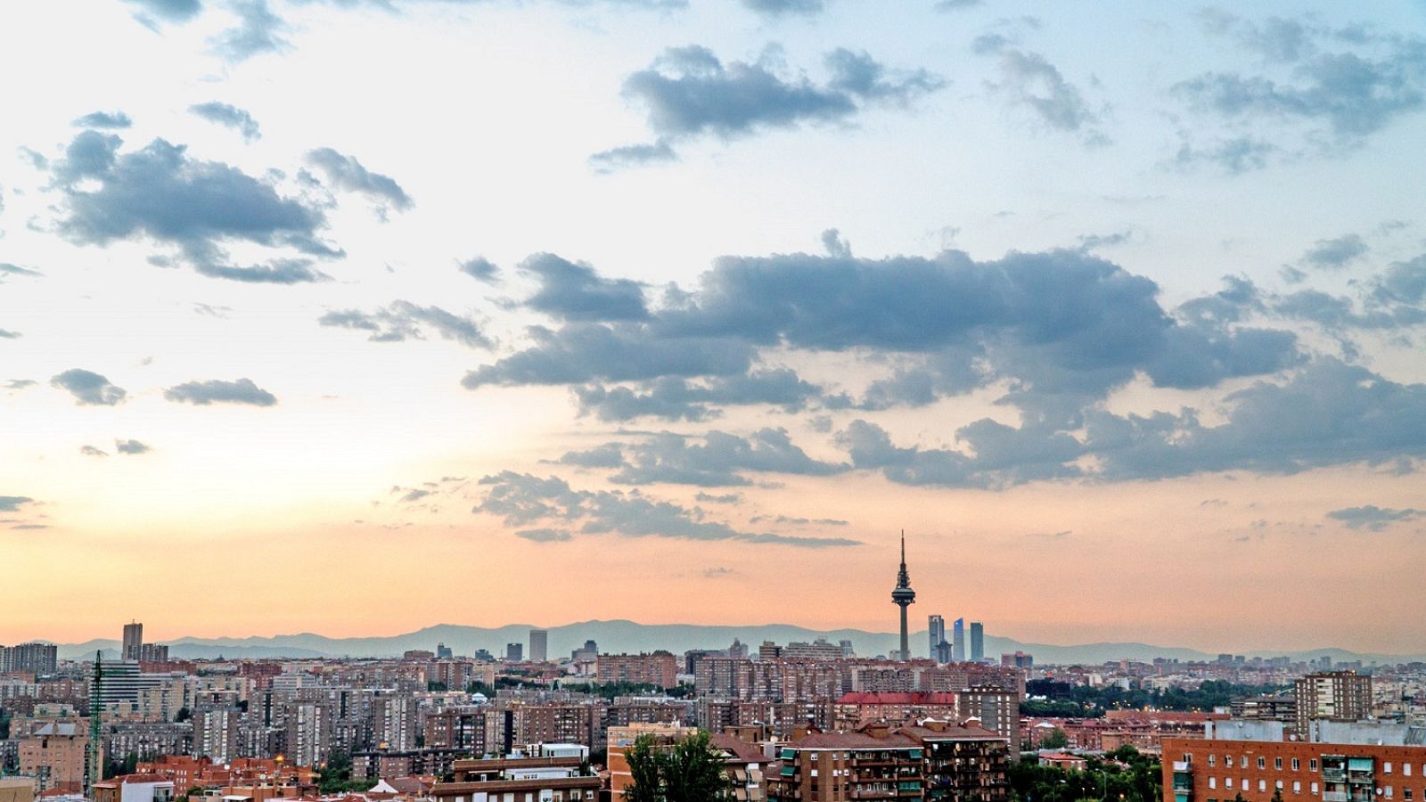 Predominio del cielo poco nuboso en gran parte del país - Ver ahora