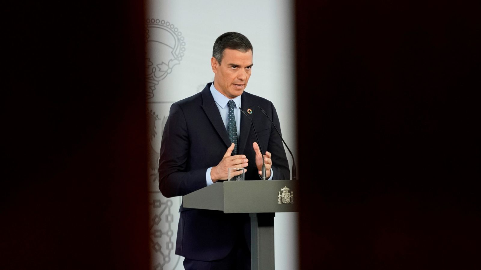 Pedro Sánchez: "El curso escolar debe iniciarse  con normalidad, esa es la hoja de ruta y no hay otra"