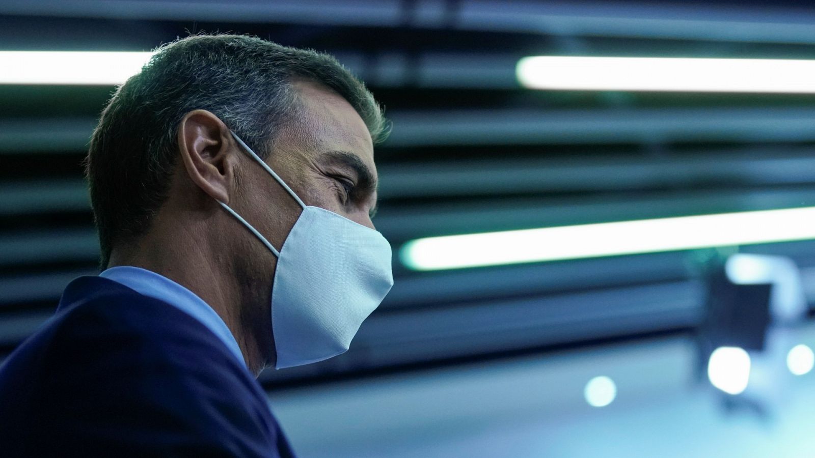 Sánchez invita a las comunidades autónomas a pedir el estado de alarma para atajar la pandemia 