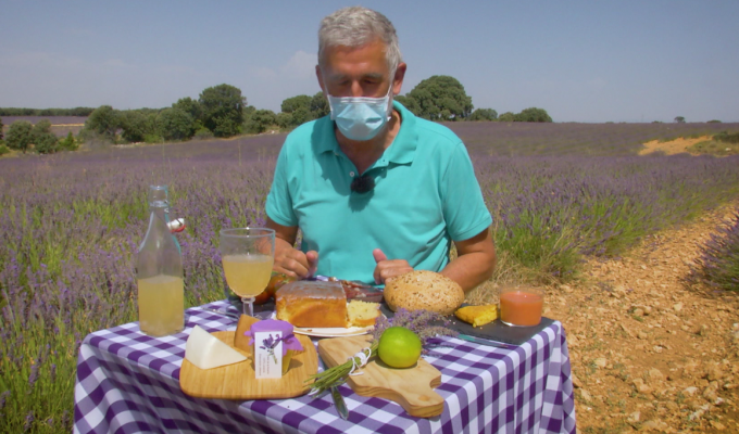 La lavanda en su modo más dulce: en el bizcocho