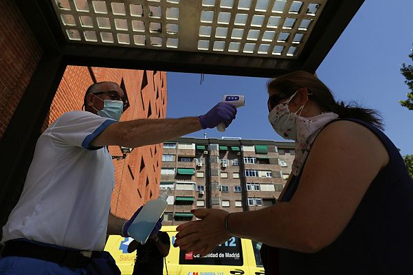 Telediario 1 - Madrid acumula casi la mitad de los nuevos casos de coronavirus, que alcanzan su cifra más alta en Andalucía