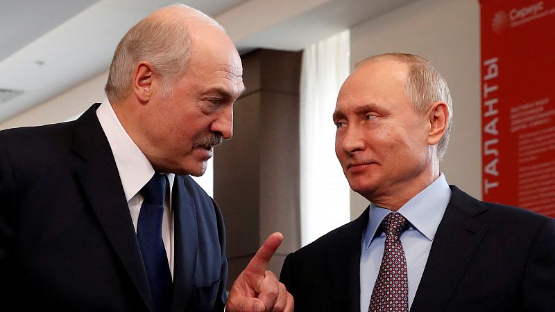 Putin, dispuesto a apoyar a Lukashenko enviando fuerzas policiales a Bielorrusia