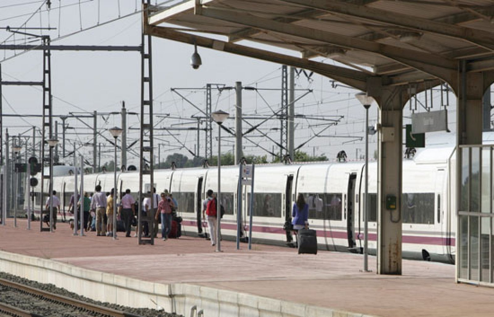 La línea del AVE Madrid-Andalucía va recuperando la normalidad