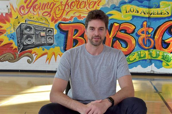 Telediario 1 - Pau Gasol se muestra "orgulloso" de sus compañeros de la NBA