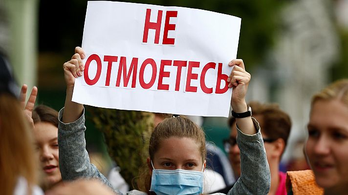 Telediario 1 - La UE sanciona a altos cargos bielorrusos por fraude elector