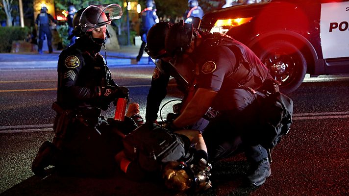 Telediario 1 - Los disturbios y protestas contra el racismo entran en la campaña electoral de EE.UU.