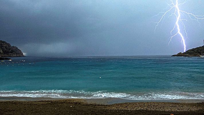 Telediario 1 - Una tormenta provoca importantes daños en Mallorca