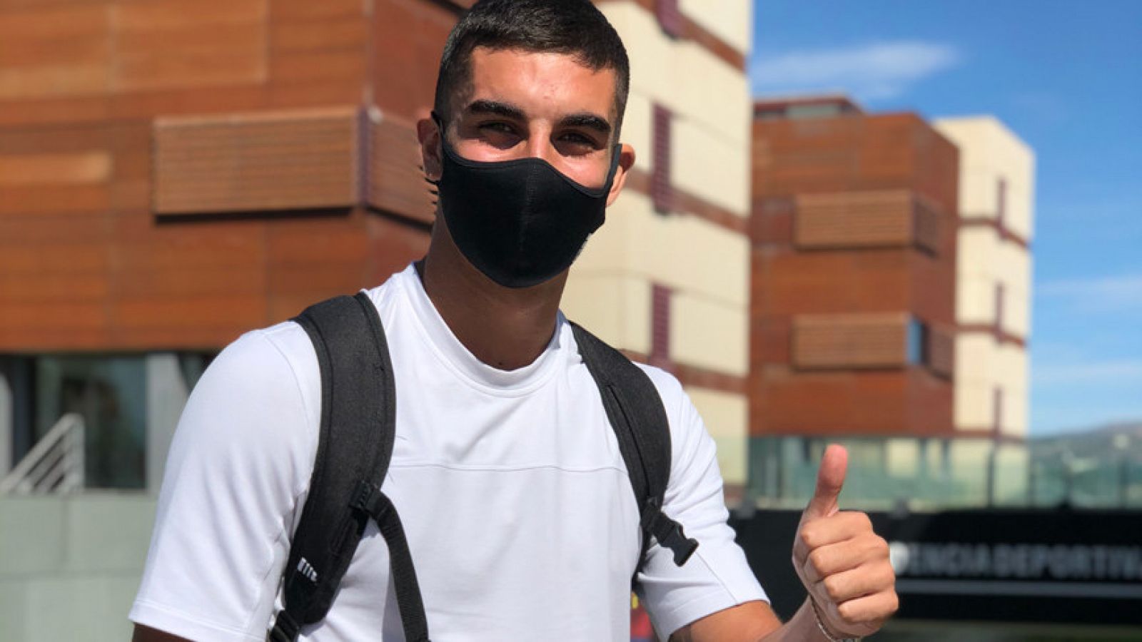 España se concentra en una 'burbuja' en Las  Rozas | Ver