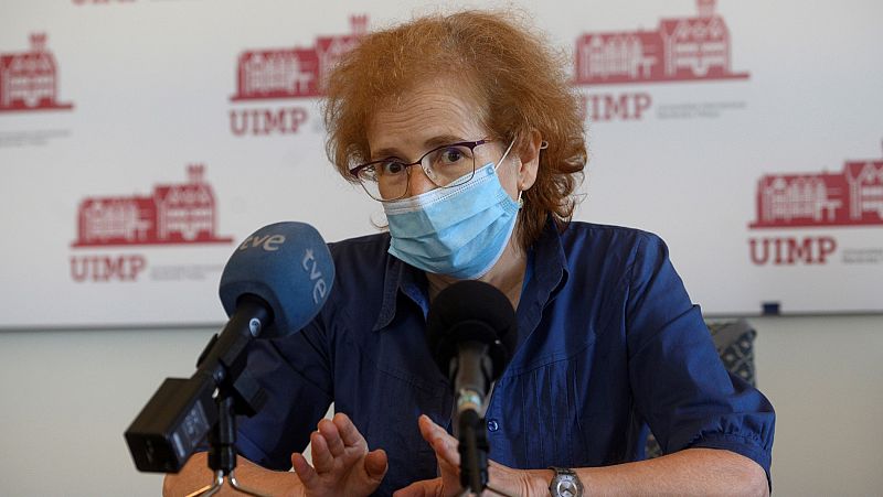 La viróloga Margarita del Val recomienda "una cuarentena de 14 días para cada uno de nosotros" en la vuelta al trabajo 