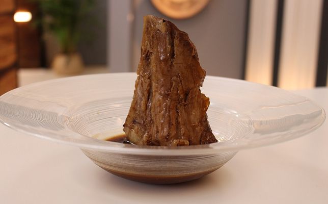 RTVE Cocina - Galete de atún estilo rabo de ternera